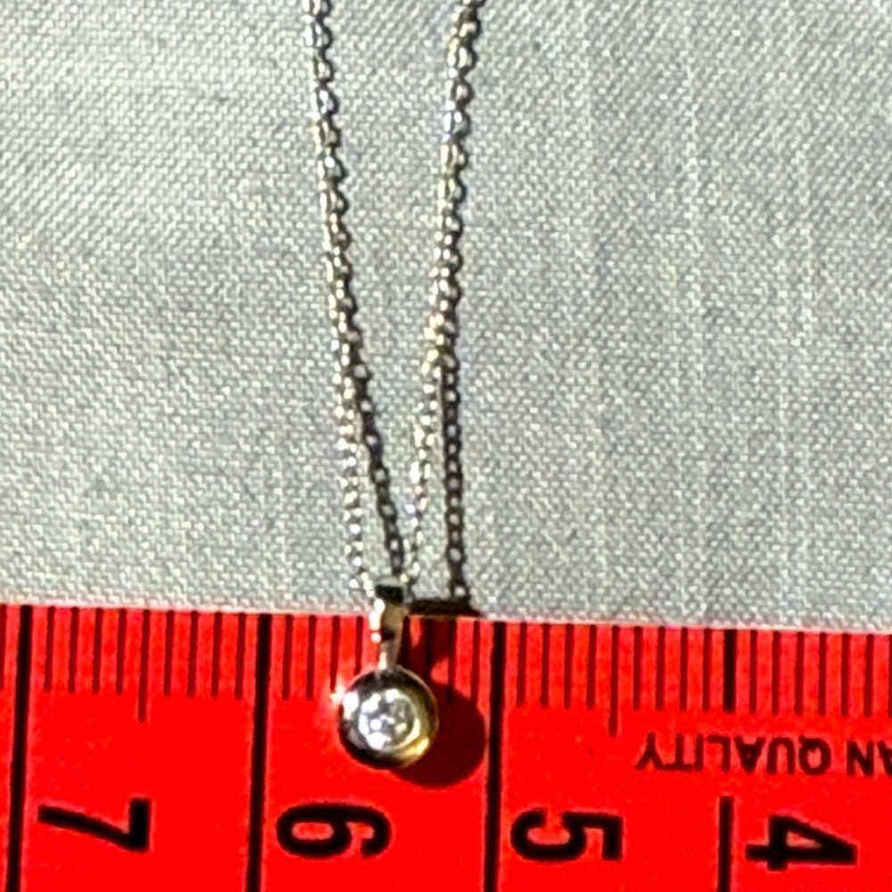 14K White gold Pendant Necklace with Clear Stone - Women's Jewelry - Picture 4 of 4